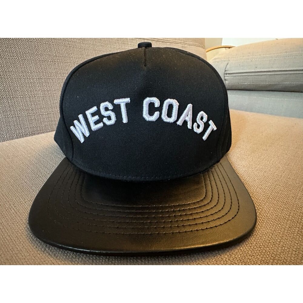STAMPD  'WEST COAST' Flat Bill Cap - NWT - Snapback - leather bill